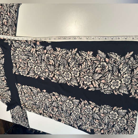 bcbgmaxazria floral dress - Picture 4 of 7